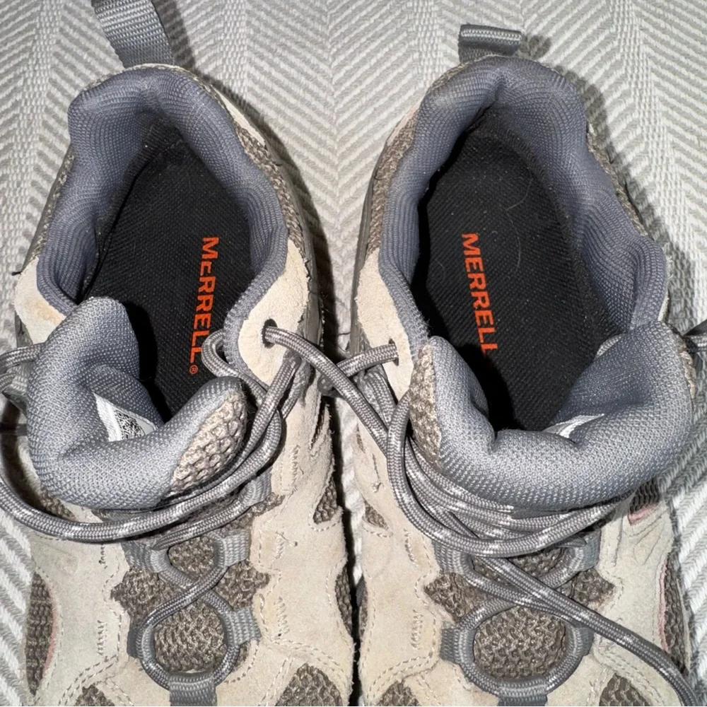 Merrell‎ Women's Yokota 2 Waterproof Hiking Shoes, Dust, Size 8